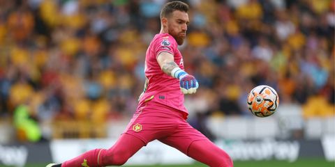 wolverhampton-wanderers-goalkeeper-jose-sa