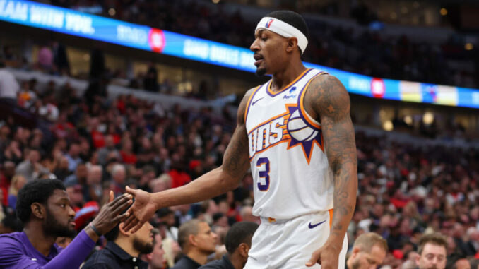 Phoenix Suns v Chicago Bulls