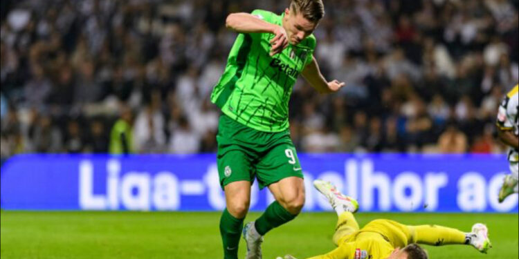 Arsenal preparing imminent transfer announcement as bombshell Viktor Gyokeres decision made